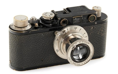 Leica II Mod. D black/nickel + Hektor 2.5/5cm SN: 94810