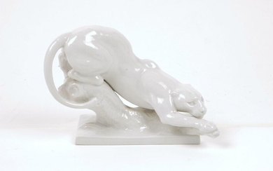 Meissen's Panther: Height 14 cm Lenght from...