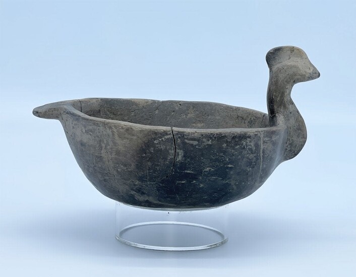 Native American Mississippian Pottery Bowl, Bird Effigy