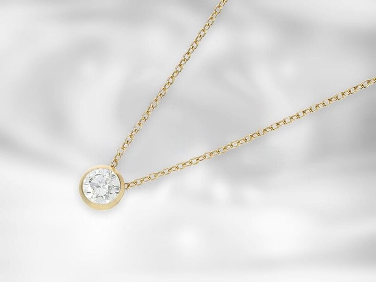 Necklace: fine gold necklace with high quality solitaire/brilliant,...