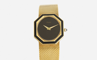 Piaget, Black onyx and gold wristwatch, Ref. 9341 B2