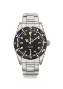 ROLEX. A FINE AND EXTREMLY RARE STAINLESS STEEL AUTOMATIC WRISTWATCH WITH SWEEP CENTRE SECONDS, BLACK GLOSS SWISS UNDERLINE SERVICE DIAL WITH SILVER 100M=330FT DEPTH RATING AND BRACELET, SIGNED ROLEX, OYSTER PERPETUAL, SUBMARINER, 100M=330FT, REF....