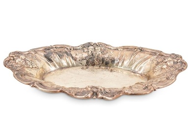 Reed & Barton Sterling Silver Oval Repousse Serving Bread Tray