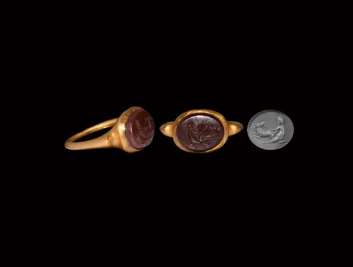 Roman Gold Ring with Pan Gemstone