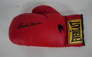Signed Archie Moore Everlast Boxing Glove, left (2)