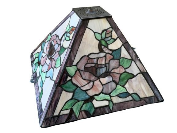 TIFFANY STYLE STAINED GLASS ROSES LAMP SHADE