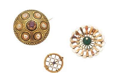Three gem-set brooches