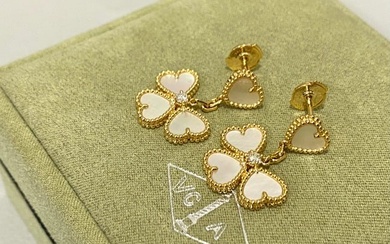 Van Cleef & Arpels Sweet Alhambra effeuillage earrings, 18K yellow gold, Diamond, Mother-of-pearl.