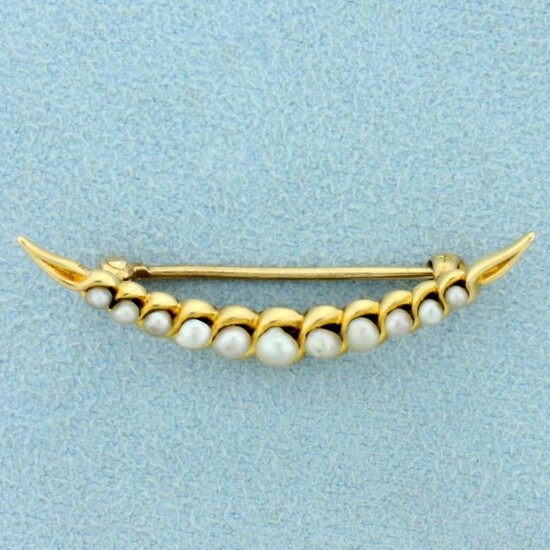 Vintage Pearl Crescent Shape Pin in 14K Yellow Gold