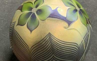 Vtg ORIENT & FLUME Floral Art Glass Paperweight