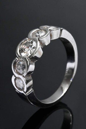 White gold 750 old cut diamond ring (total approx. 1.10ct/P1-2/TCR-C), 5,3g, size 55