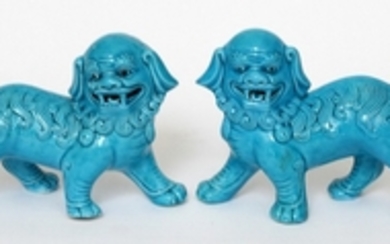 CHINESE STYLE CERAMIC FOO DOGS PAIR