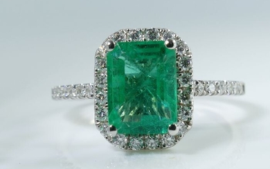 1.33 ct Natural Emerald and Diamond Ring - 14 kt. White gold - Ring - 1.33 ct Emerald - Diamonds