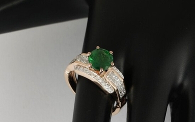 14 K / 585 Rose Gold Tsavorite & Diamond Ring