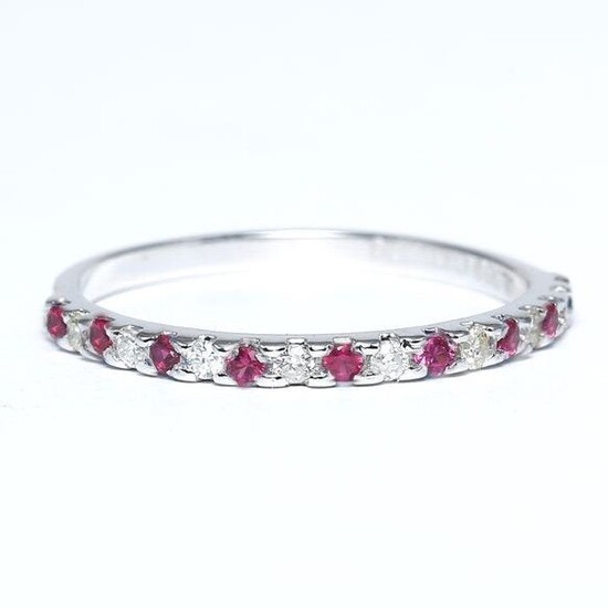 14 K / 585 White Gold Diamond and Ruby Band Ring