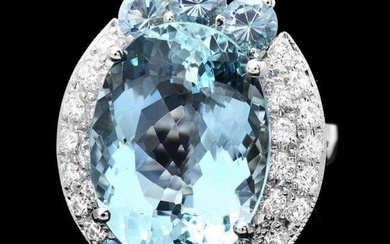 14K White Gold 11.33ct Aquamarine and 0.55ct Diamond Ring