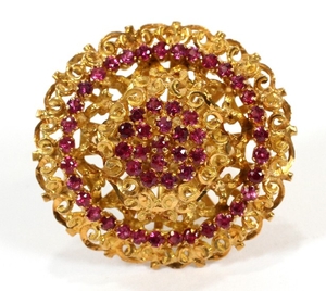 18KT YELLOW GOLD AND SAPPHIRE DOMED CLUSTER RING DIA 1