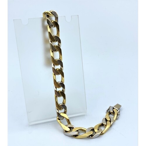 18ct yellow and white Gold heavy link Bracelet, weight 53.1g...