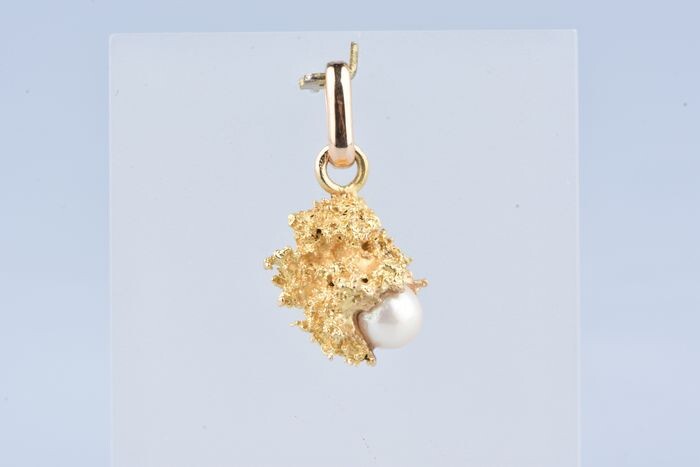 24 kt. Gold, Yellow gold, White cultured pearl 6 mm - Pendant