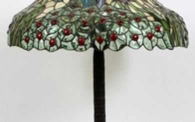 PEACOCK PATTERN LEADED GLASS AND BRONZE TABLE LAMP C1930 34 DIA 22