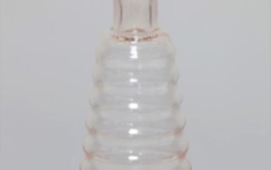 OHIRA YOICHI (n. 1946) Bottiglia. Vetro di Murano. Cm 11,00 x 25,00 x 11,00....