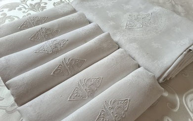 (7) - Tablecloth - 240 cm - 160 cm