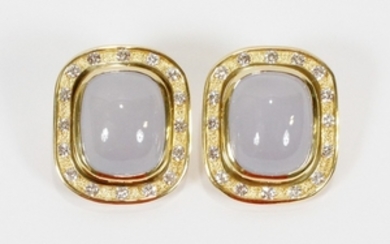 20CT NATURAL CHALCEDONY 1.5CT DIAMONDS VS2 18KT YELLOW GOLD CLIP NO POST EARRINGS TW. 22.2 GR.