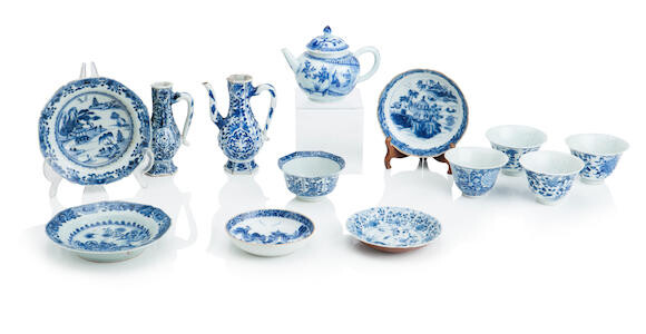 A COLLECTION OF 18TH CENTURY AND LATER CHINESE BLUE AND WHITE PORCELAIN