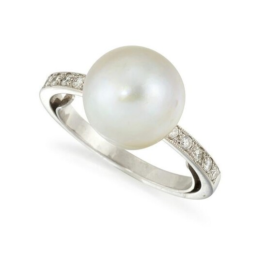 A CULTURED PEARL AND DIAMOND RING, a large cultured