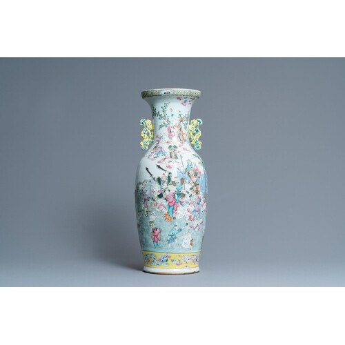 A Chinese famille rose 'immortals' vase, 19th C.Description:...