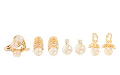 A Collection of Diamond, Pearl & Gold Jewelry