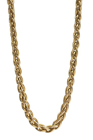 A GOLD NECKLACE