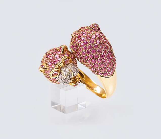 A Pink Sapphire Ring 'Panther'.