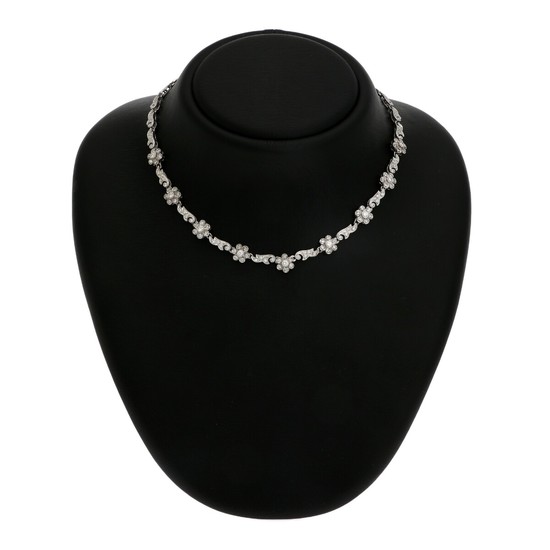A diamond necklace set with numerous brilliant-cut diamonds, mounted in 14k white gold. L. 40 cm.