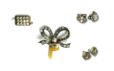 A quantity of Georgian and later paste jewellery