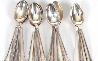 A set of 19 silver tea spoons, similar, among others GAB. Weight 243 grams.