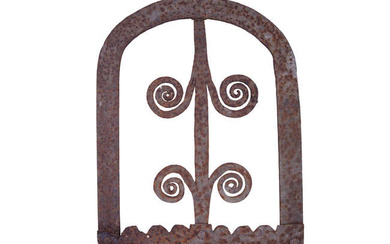AN IRISH 18TH CENTURY FORGED IRON HARNEN STAND, with...