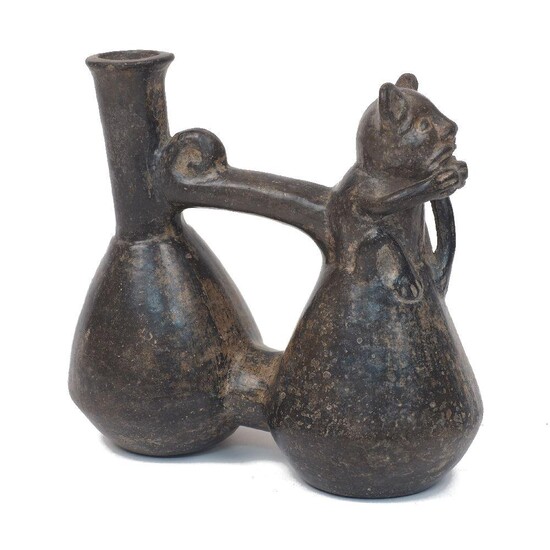 After the Antique, a Pre-Columbian style Chimu double gourd vessel, with stylised cat to front, 14cm high