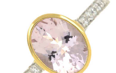 An 18ct gold morganite single-stone ring, with brilliant-cut diamond line shoulders.