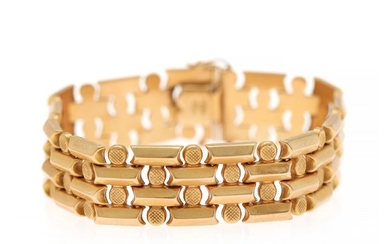 An 18k gold bracelet with a partly satin finish. W. 1.6 cm. L. 19.5 cm. Weight app. 27 g.