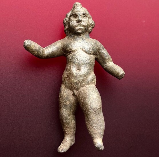 Ancient Roman Bronze Excellent Figurine of an Eros (Cupid) with a Proportional Body in Movement (Not Static)