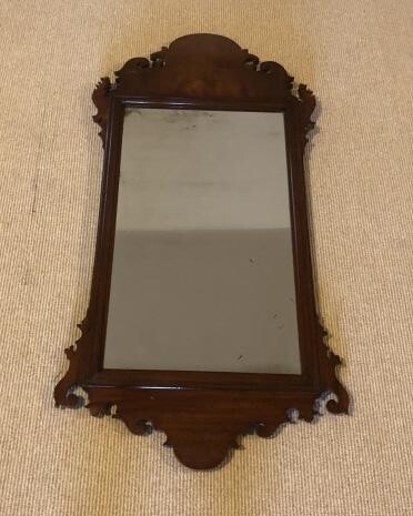Antique Chippendale Style Carve Mahogany Mirror