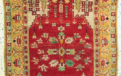 Antique Ushak, Turkey, around 1900, wool on wool, approx. 177...