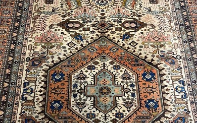 Ardebil - Carpet - 310 cm - 196 cm