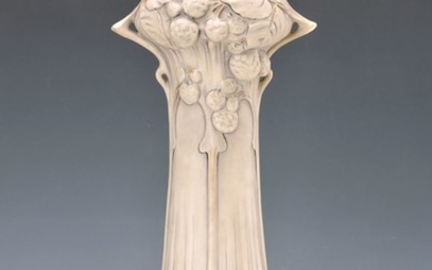 Art Nouveau vase, Royal Dux, Bohemia, around...