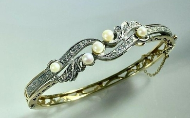 Beautiful Diamond Pearl Bracelet