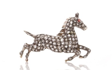 Brooch Victorian silver and 9kt gold plated back horse with rose cut diamonds.