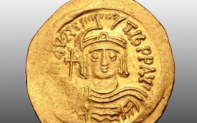 Byzantine Empire. Maurice Tiberius (AD 582-602). AV Solidus,Constantinople, AD 583-602