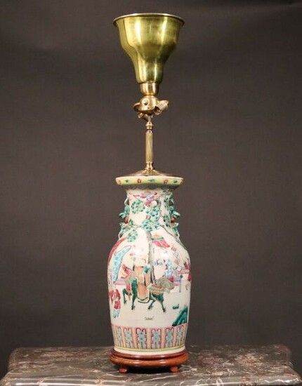 CHINE - CANTON. Vase en porcelaine polychrome... - Lot 19 - Alexandre Landre