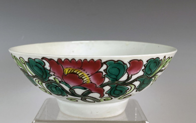 CHINESE FLORAL BOWL